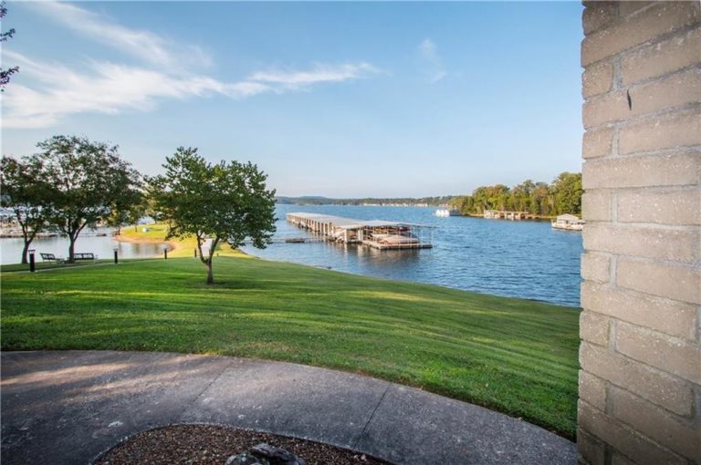 Heritage Bay Condominiums